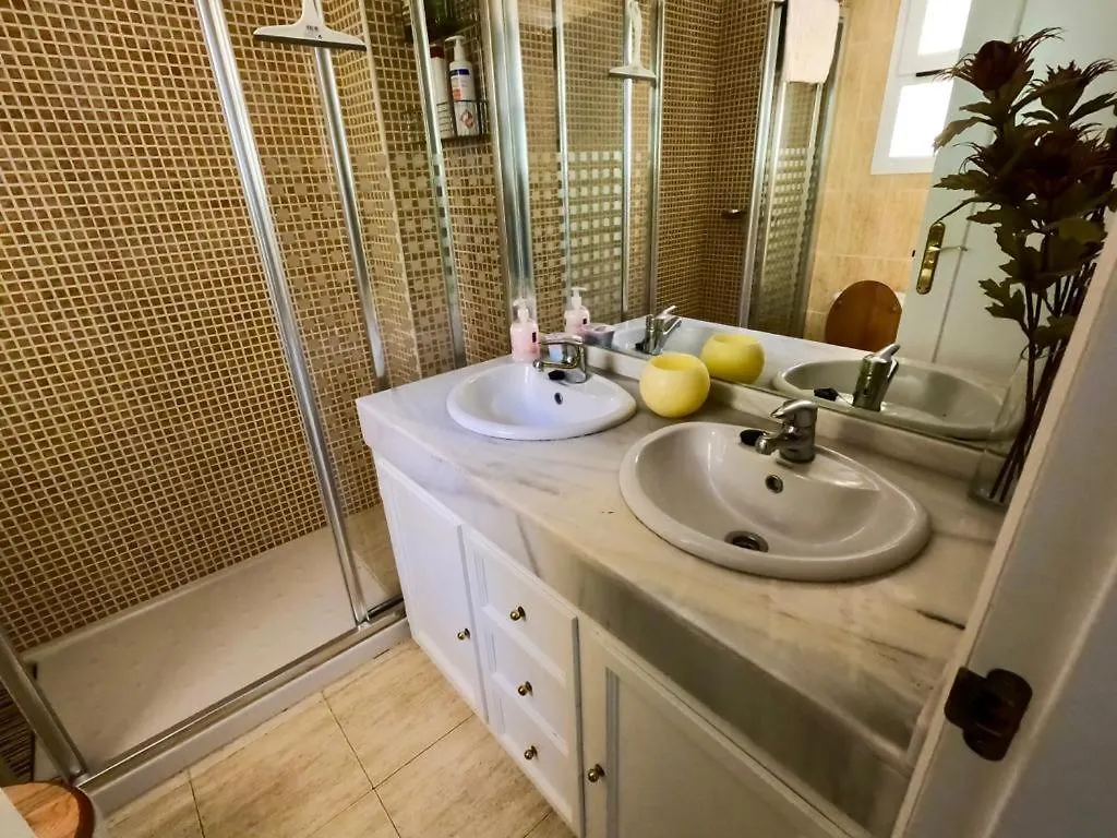 Comfy Apartment In The Heart Of The Costa Del Sol Sitio de Calahonda